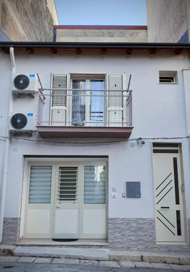 Ficodi Apartments Алкамо Екстериор снимка